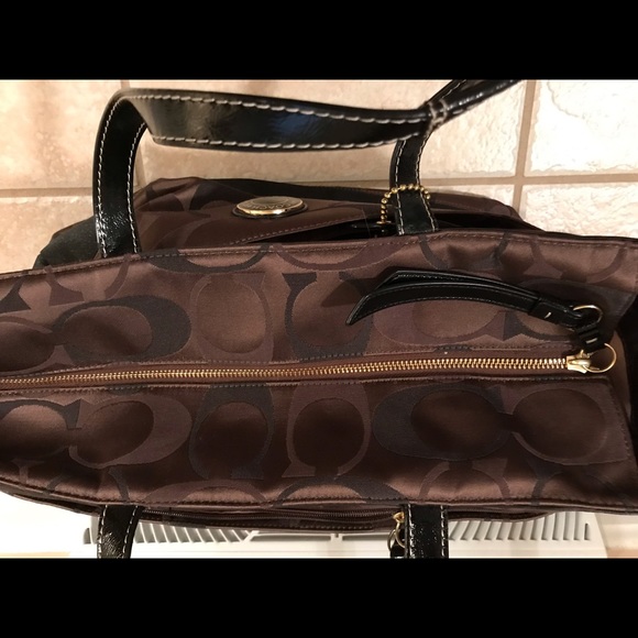 Coach diaper bag - Picture 6 of 6